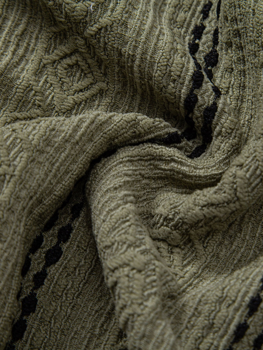 Chemise à boutons en jacquard rayé géométrique & pantalon en lin à jambe droite