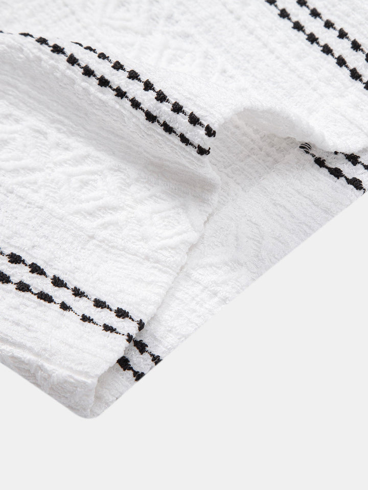 Chemise à boutons en jacquard rayé géométrique & pantalon en lin à jambe droite