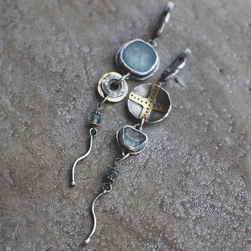 Luna™ | Boucles d'oreilles croisées en pierre bleue élégante