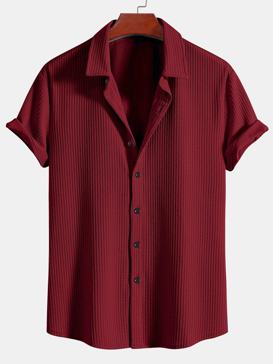 Chemise et short à bouton nerveux
