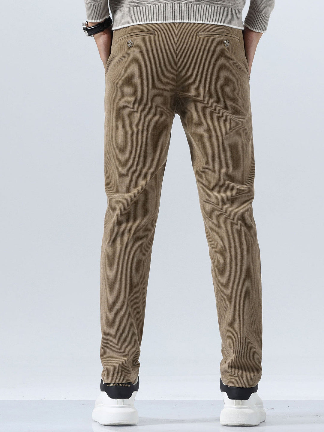Pantalon en velours côtelé coupe slim