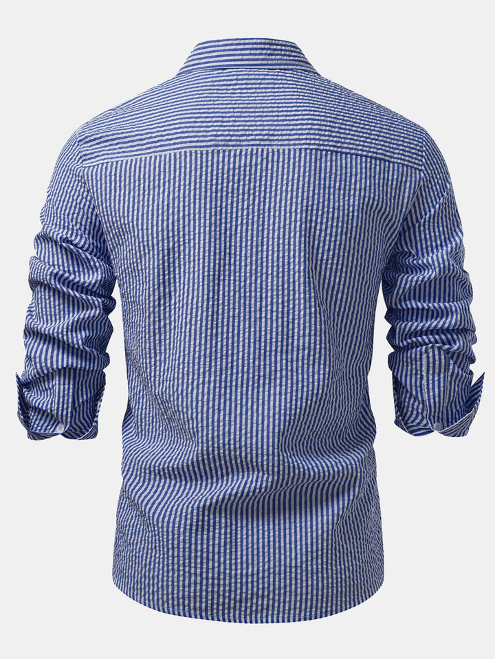 Chemise rayée à boutons en seersucker
