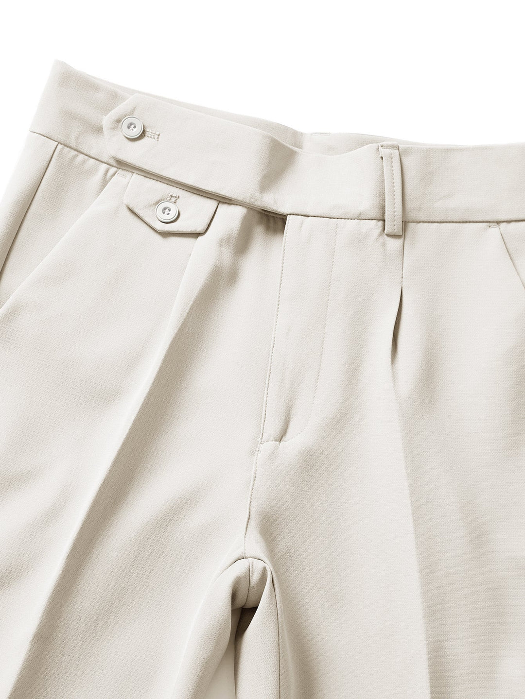 Pantalon ajusté fuselé court