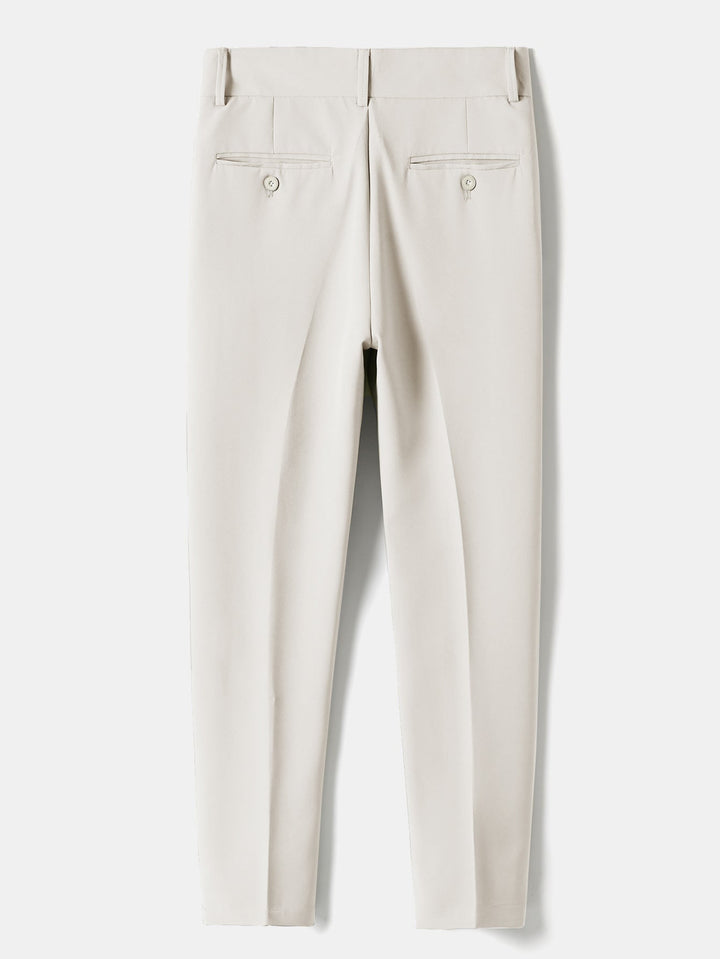 Pantalon ajusté fuselé court
