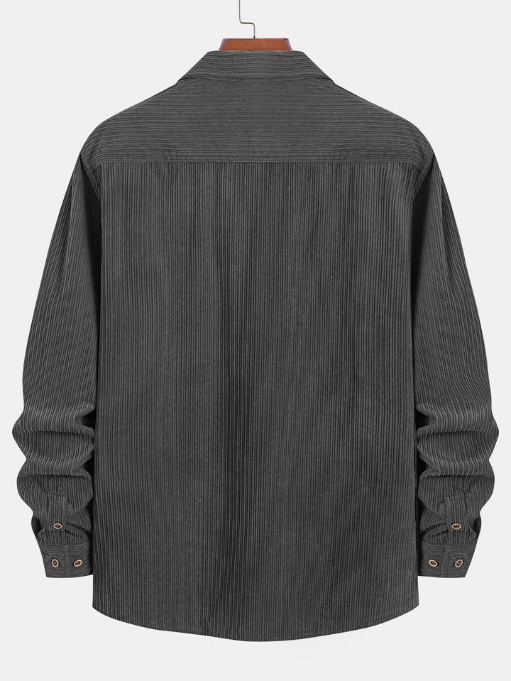 Chemise à manches longues en velours côtelé avec poche et boutons
