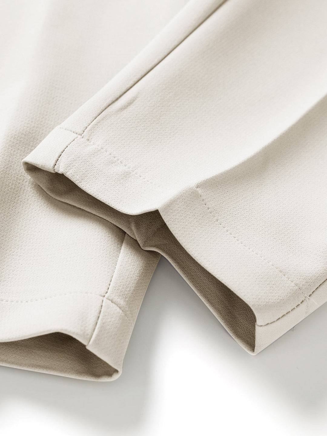 Pantalon ajusté fuselé court