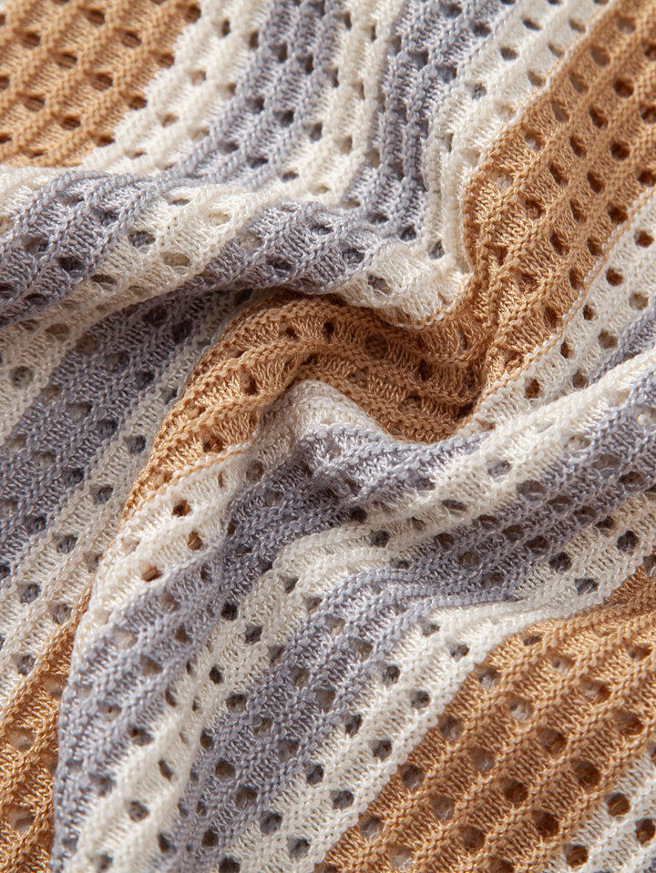 Chemise en crochet à œillets rayés