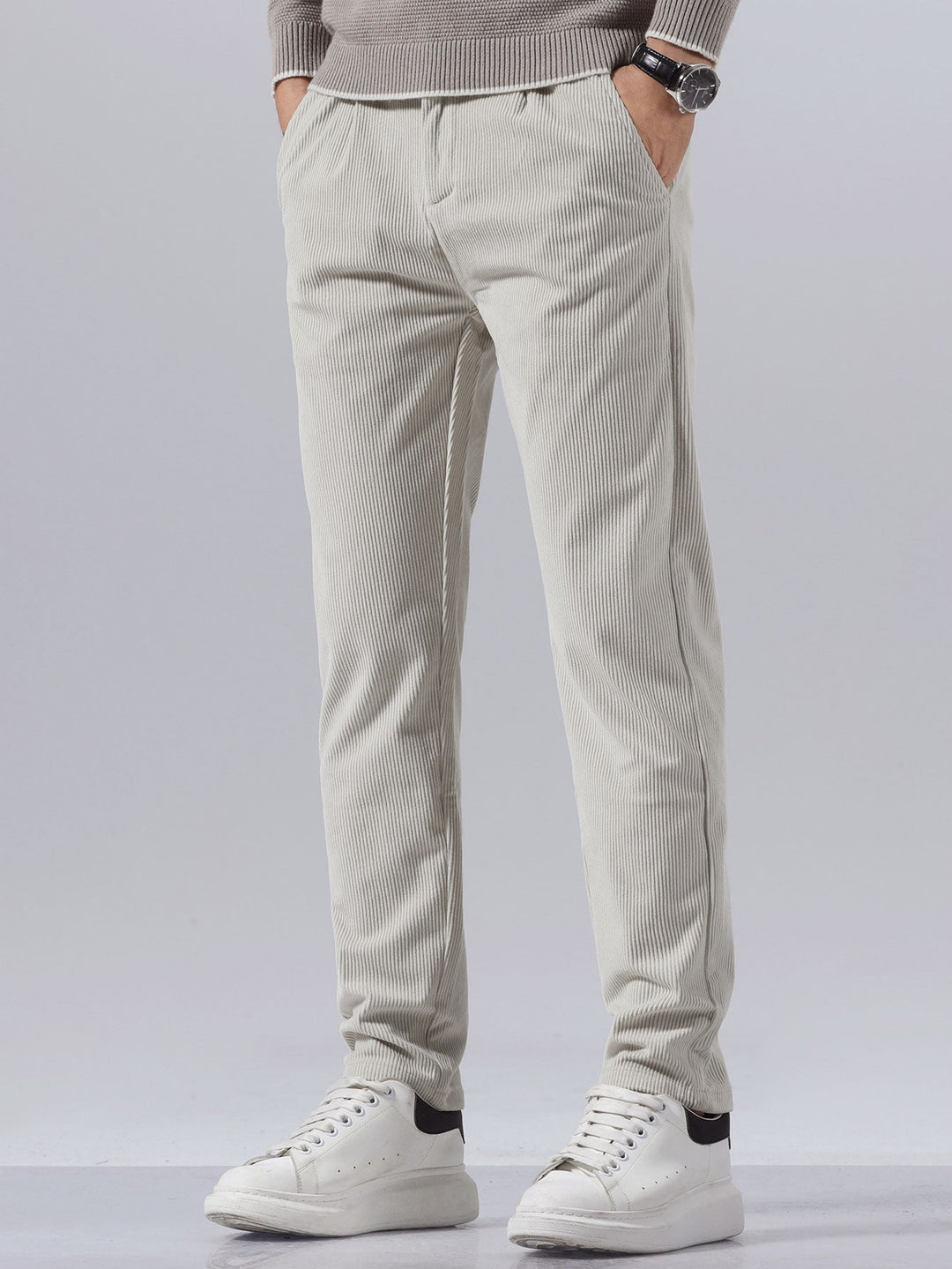 Pantalon en velours côtelé coupe slim