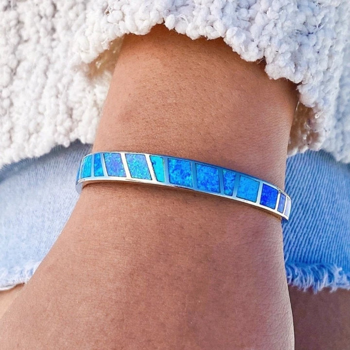 Luna™ | Bracelet Élégant en Opale Bleue et Argent