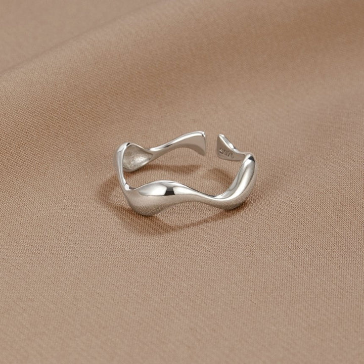 Minimalist Ring Design