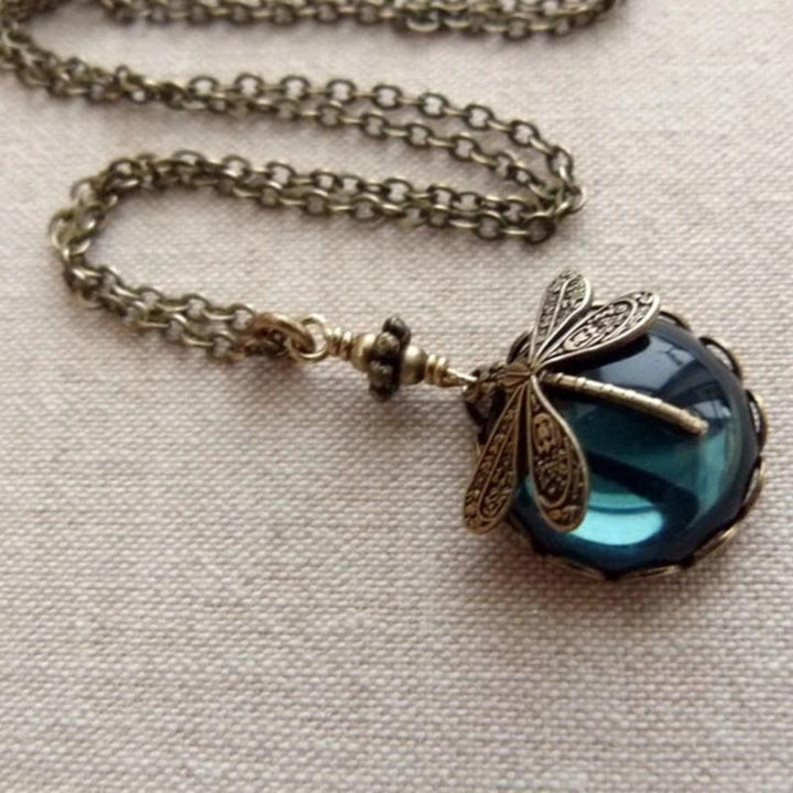 Aurelia™ | Collier Vintage Libellule Élégant