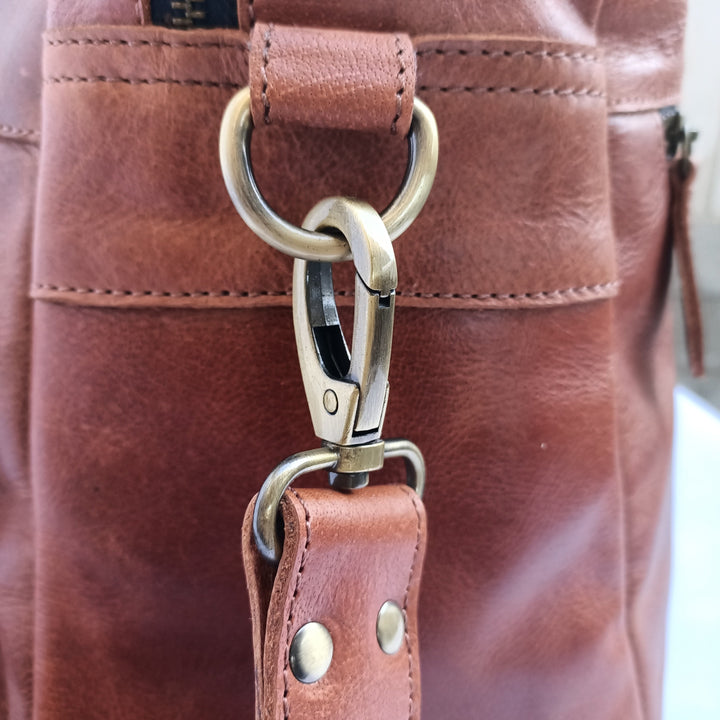 Sac à documents en cuir brun rustique