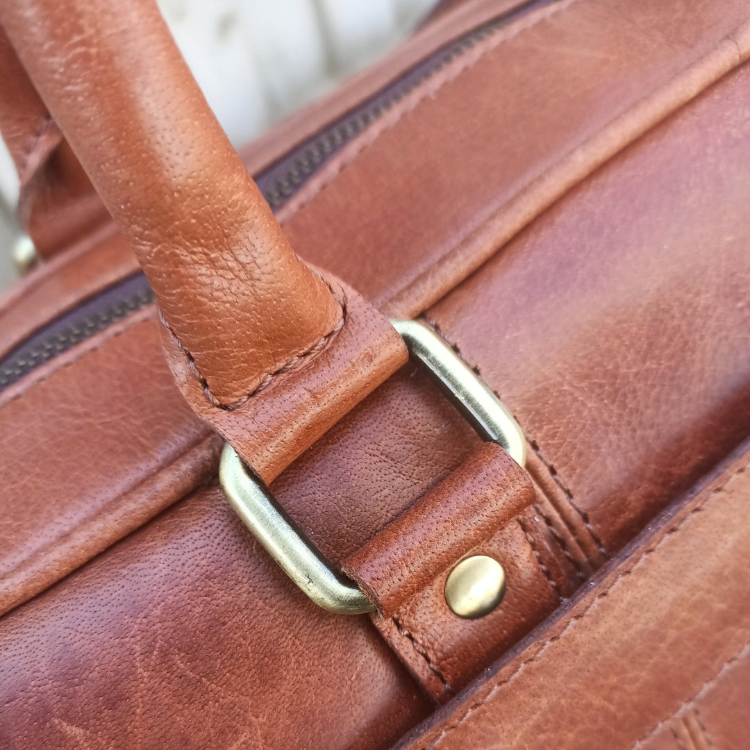 Sacoche pour ordinateur portable en cuir marron