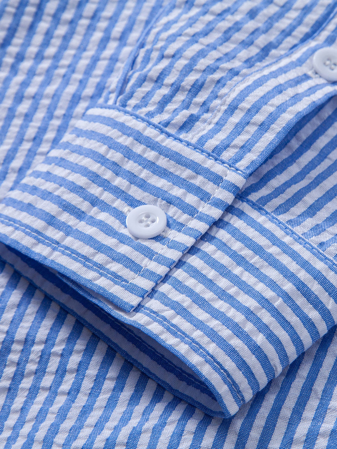 Chemise rayée à boutons en seersucker