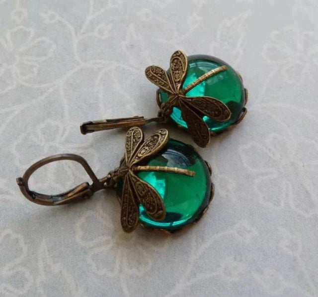 Lyra™ | Boucles d'oreilles Libellule Sphériques en Or Antique