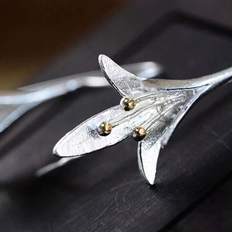 Lucia™ | Boucles d'oreilles Fleurs Élégantes en Argent