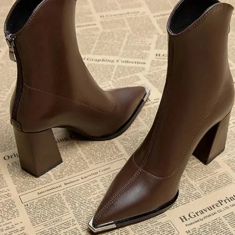 Amarra | Talons en Cuir