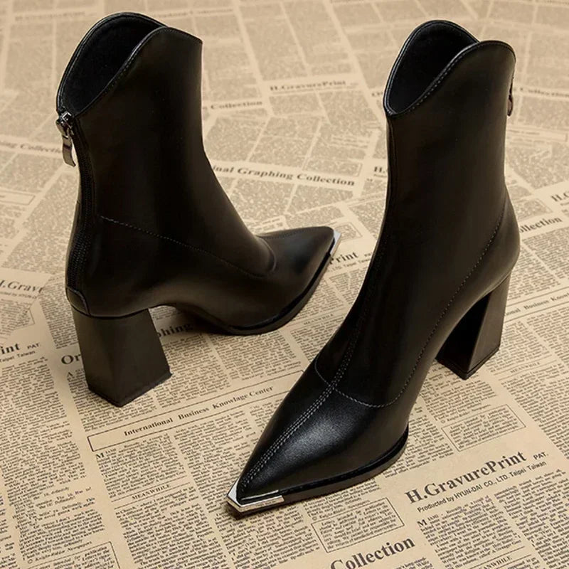 Amarra | Talons en Cuir