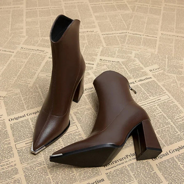 Amarra | Talons en Cuir