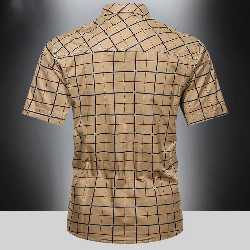 Savrani™ | Chemise élégante à manches courtes à carreaux