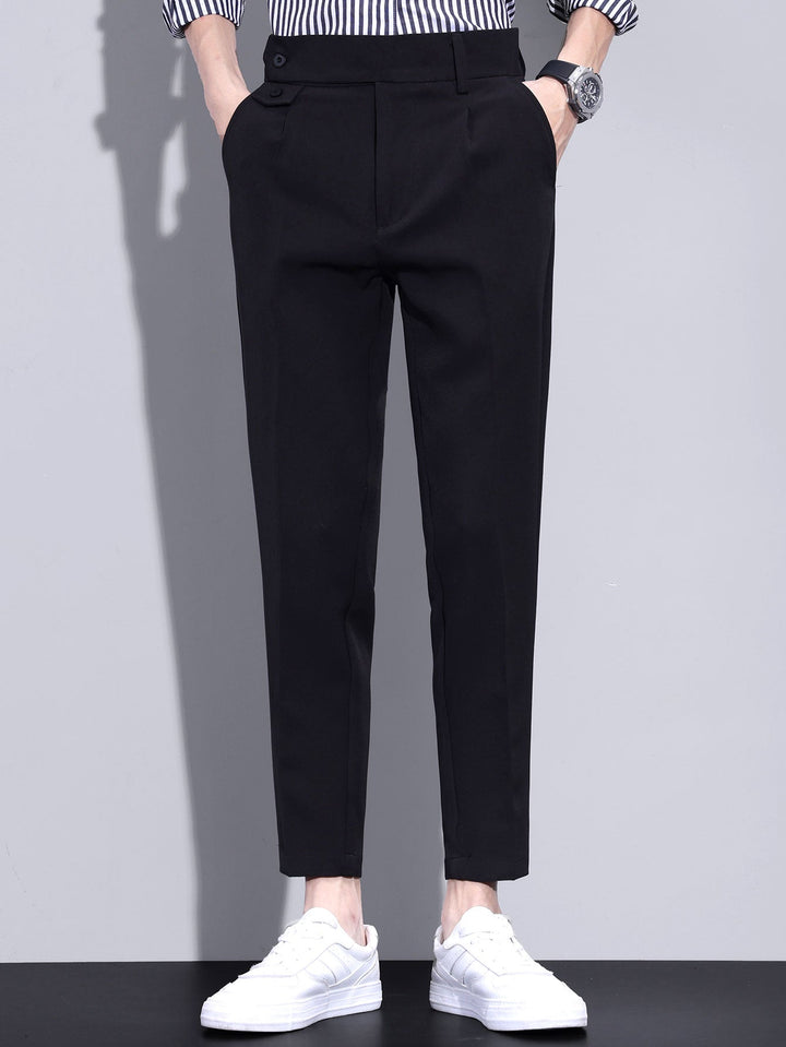 Pantalon ajusté fuselé court