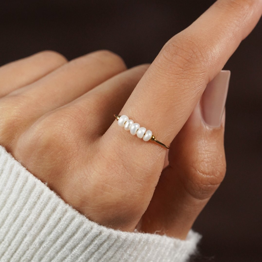 Grace - Bague en perles d'eau douce → Grace - Anneau en perles naturelles