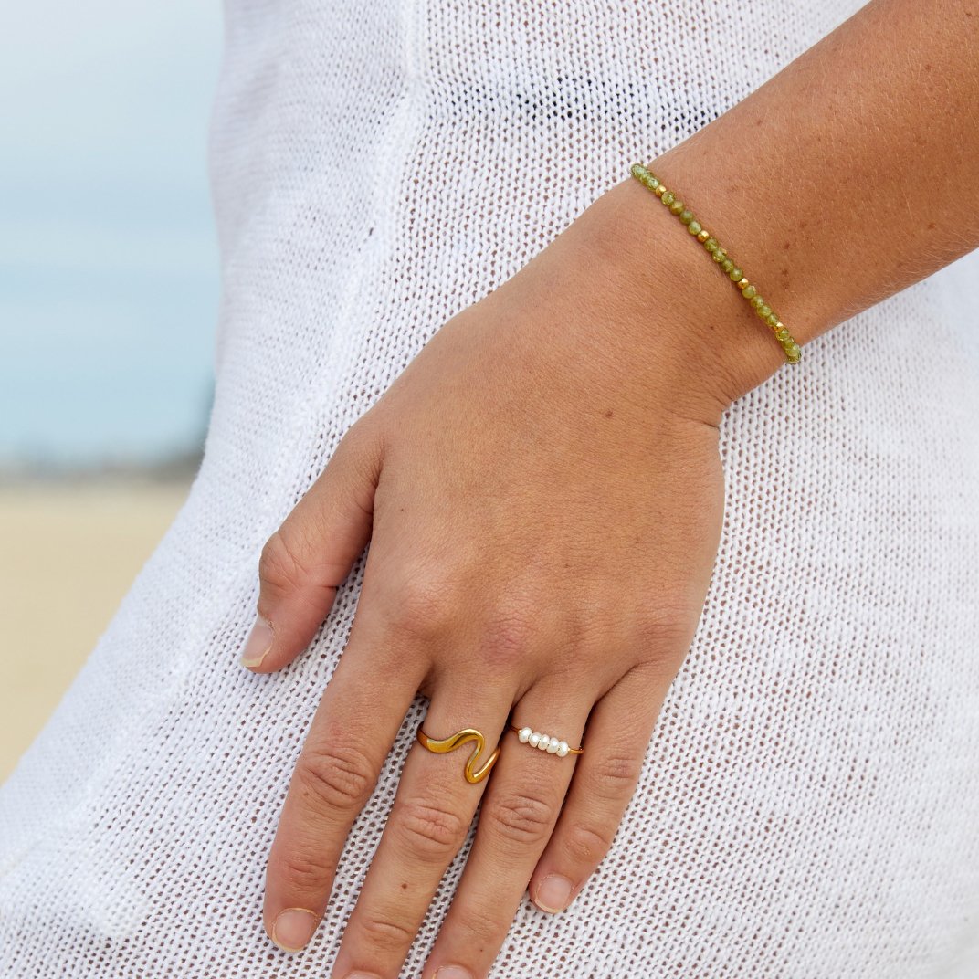 Grace - Bague en perles d'eau douce → Grace - Anneau en perles naturelles