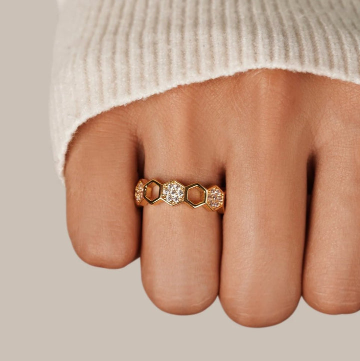 Abeille - Ring in Gold and Crystal