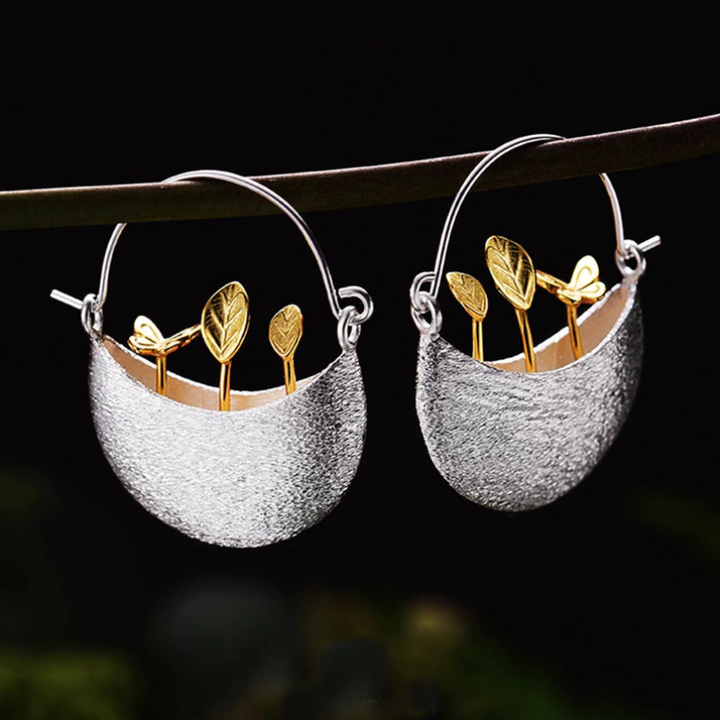 Flora™ | Boucles d'oreilles en panier floral plaqué or