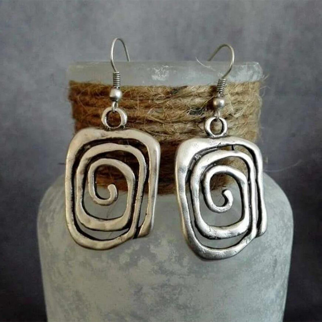 Luna™ | Boucles d'oreilles Spiral Boho Élégantes en Argent