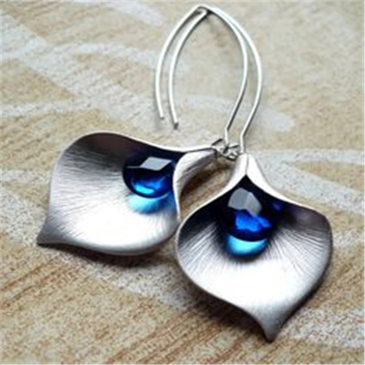 Luna™ | Boucles d'oreilles en argent avec pierre bleue élégante