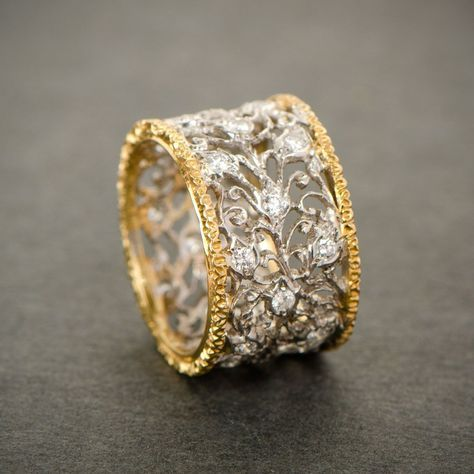 Livia™ | Bague Vintage Élégante en Zirconium