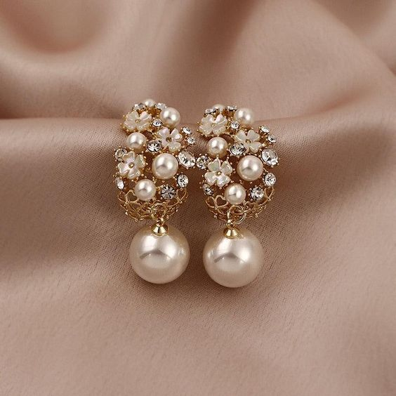 Elara™ | Boucles d'oreilles en perles élégantes et raffinées