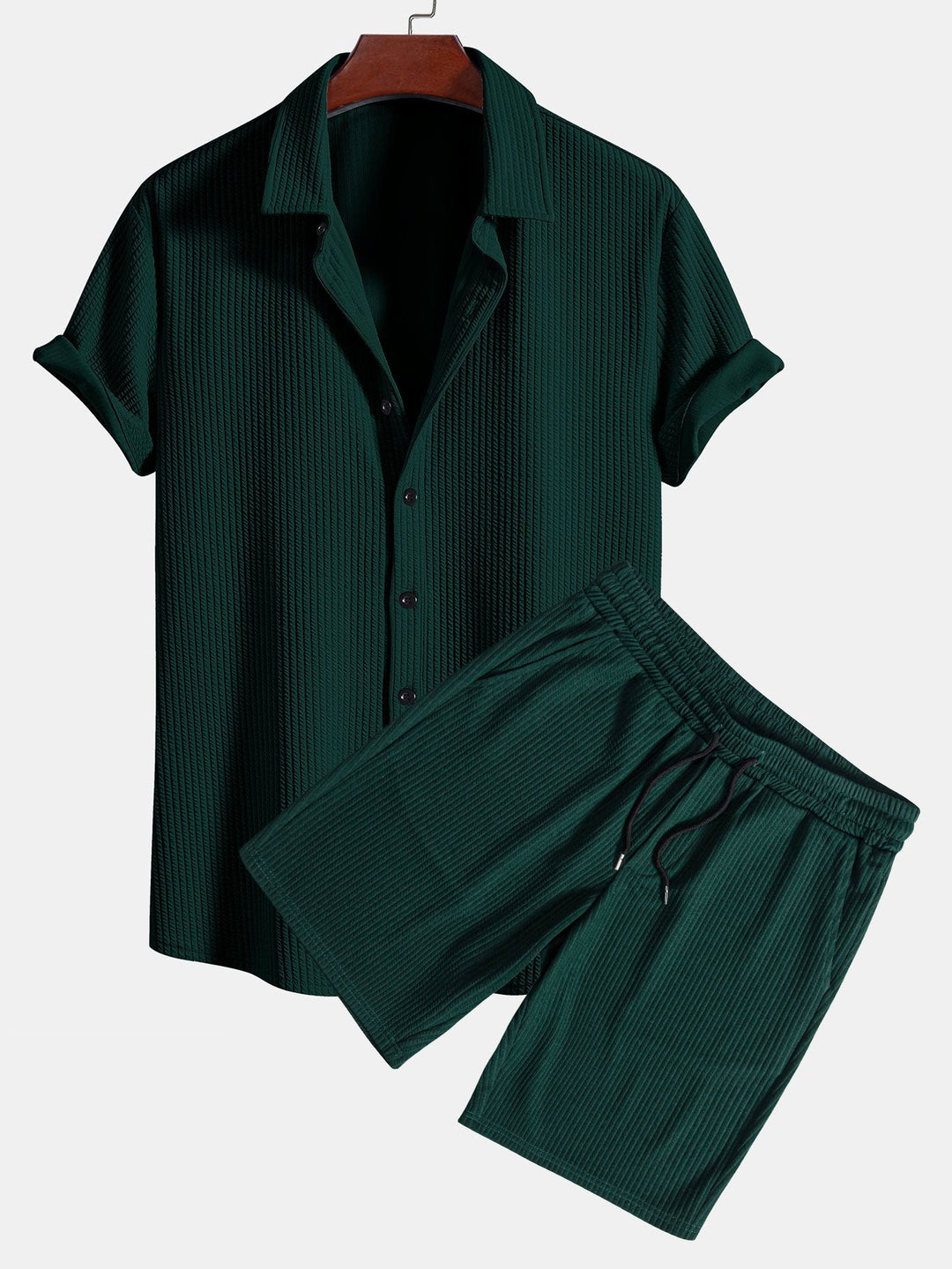 Chemise et short à bouton nerveux