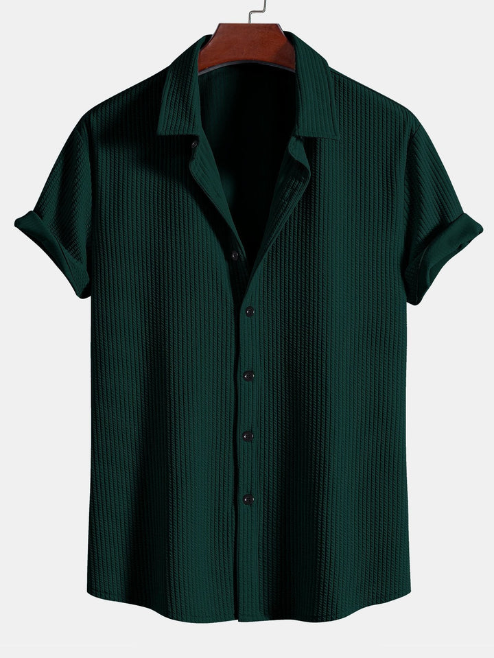 Chemise et short à bouton nerveux