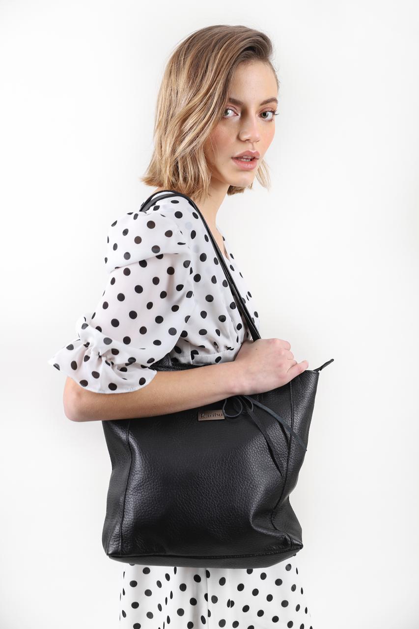 Portefeuille noir au style florentin