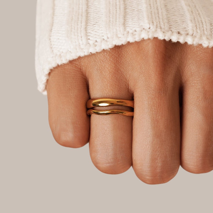 “Wavy Ring Set”