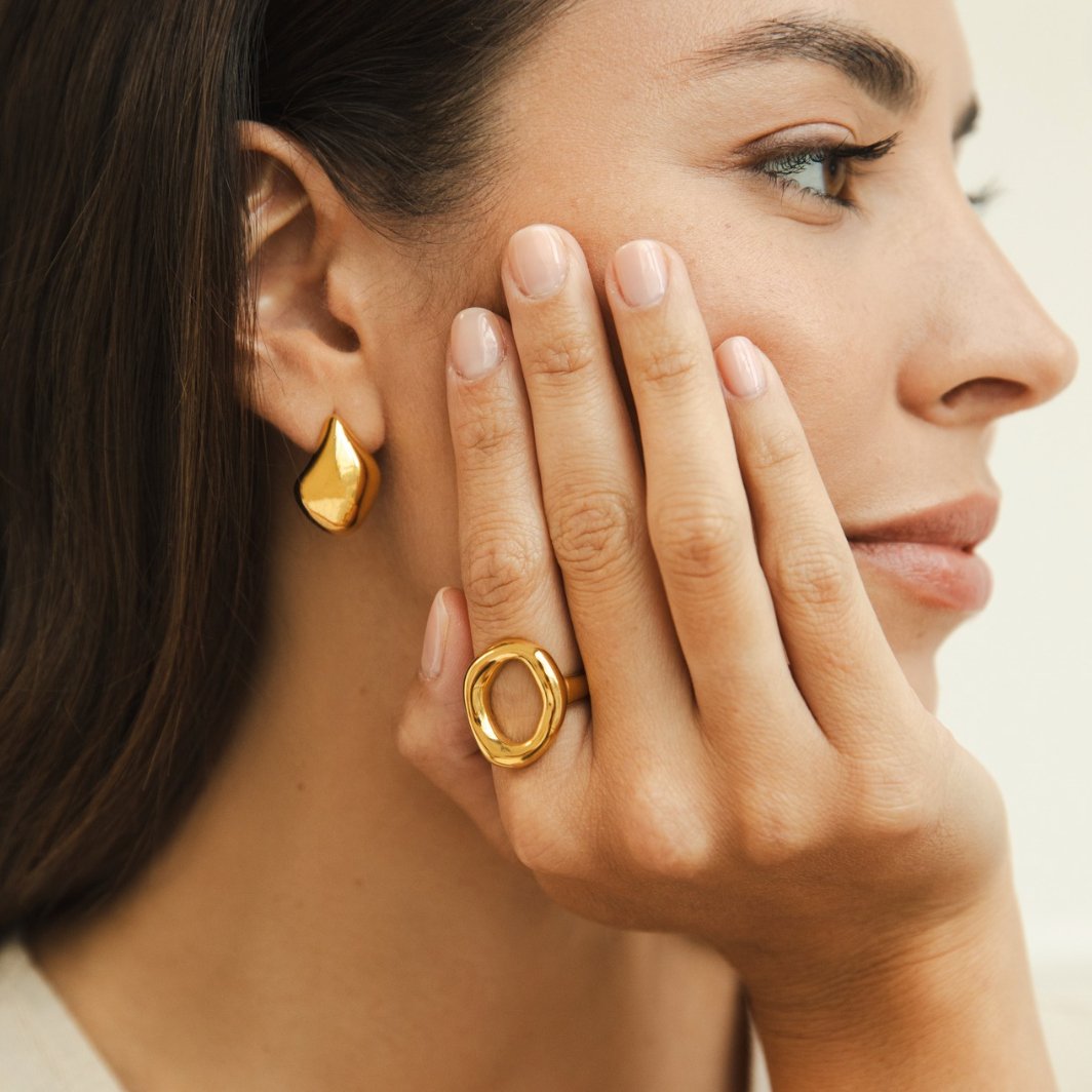 Vina Gold Ring